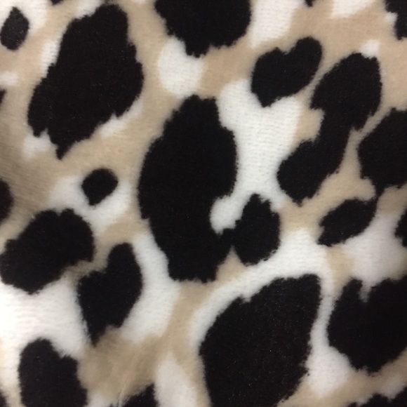 Betsey Johnson leopard print throw, NWT - Picture 5 of 9
